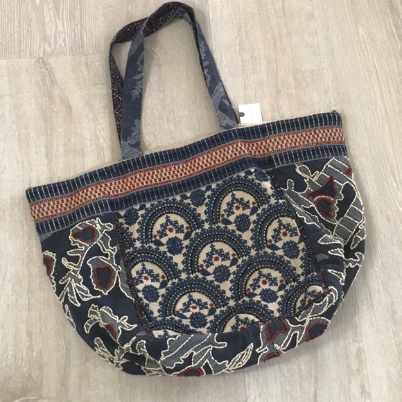 Anthropologie boho tote with beaded embroidery - Picture 2 of 9